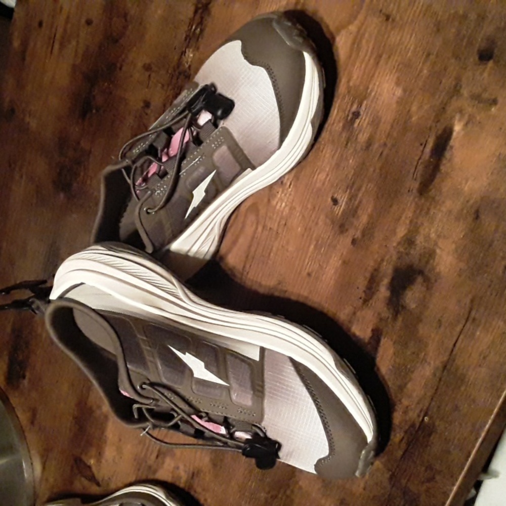 NWT Avia Multiple sizes Women's Slip On Athletic shoes Brown/pink & Cream - Picture 10 of 10